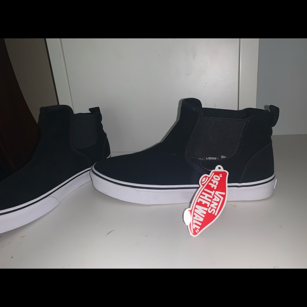 Women's Vans Asher Mid Skate Shoes